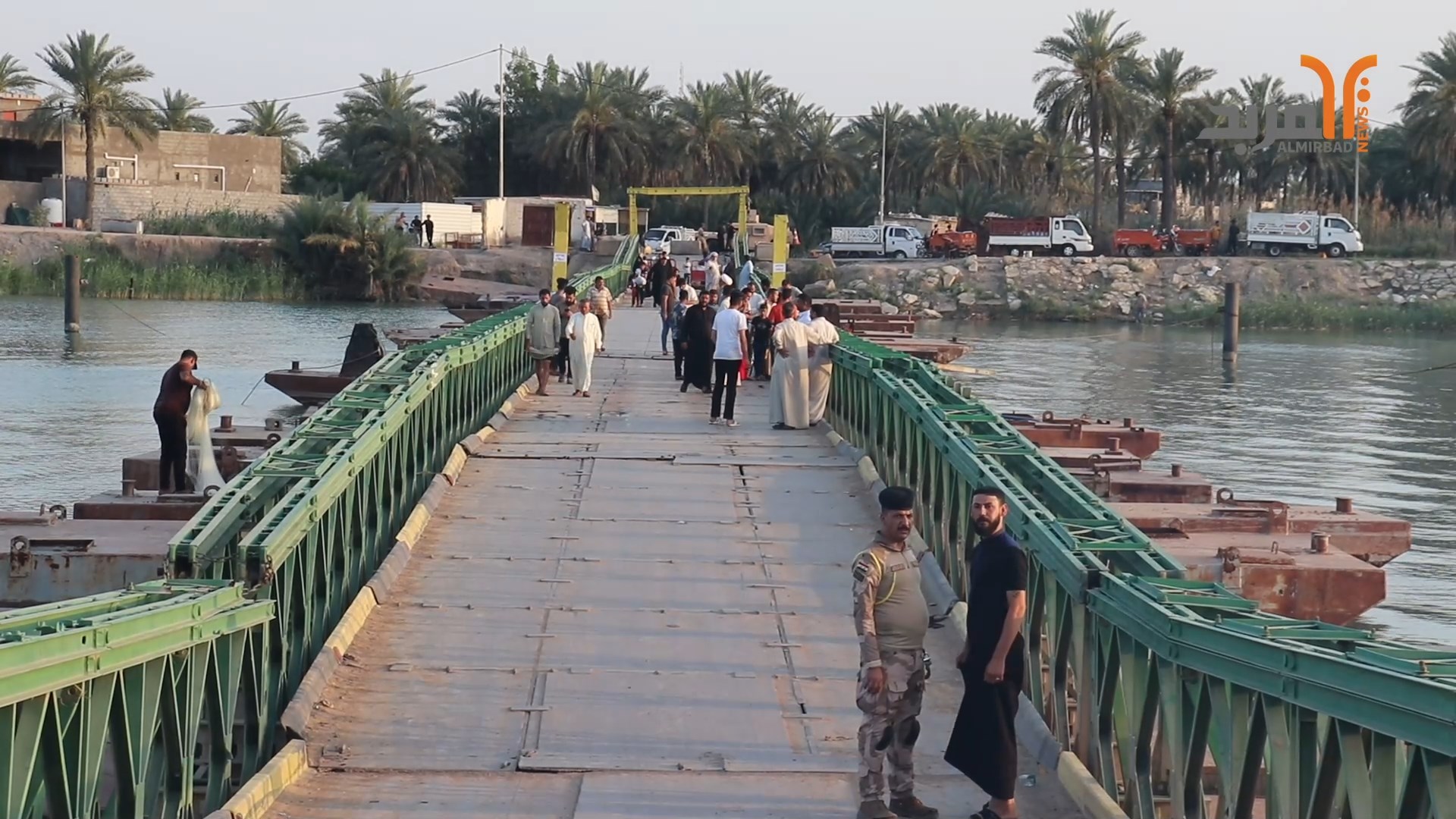 وقفة لأهالي شط العرب .. يرفضون صيانة (جسر سعد) ويطالبون بإنشاء جديد 