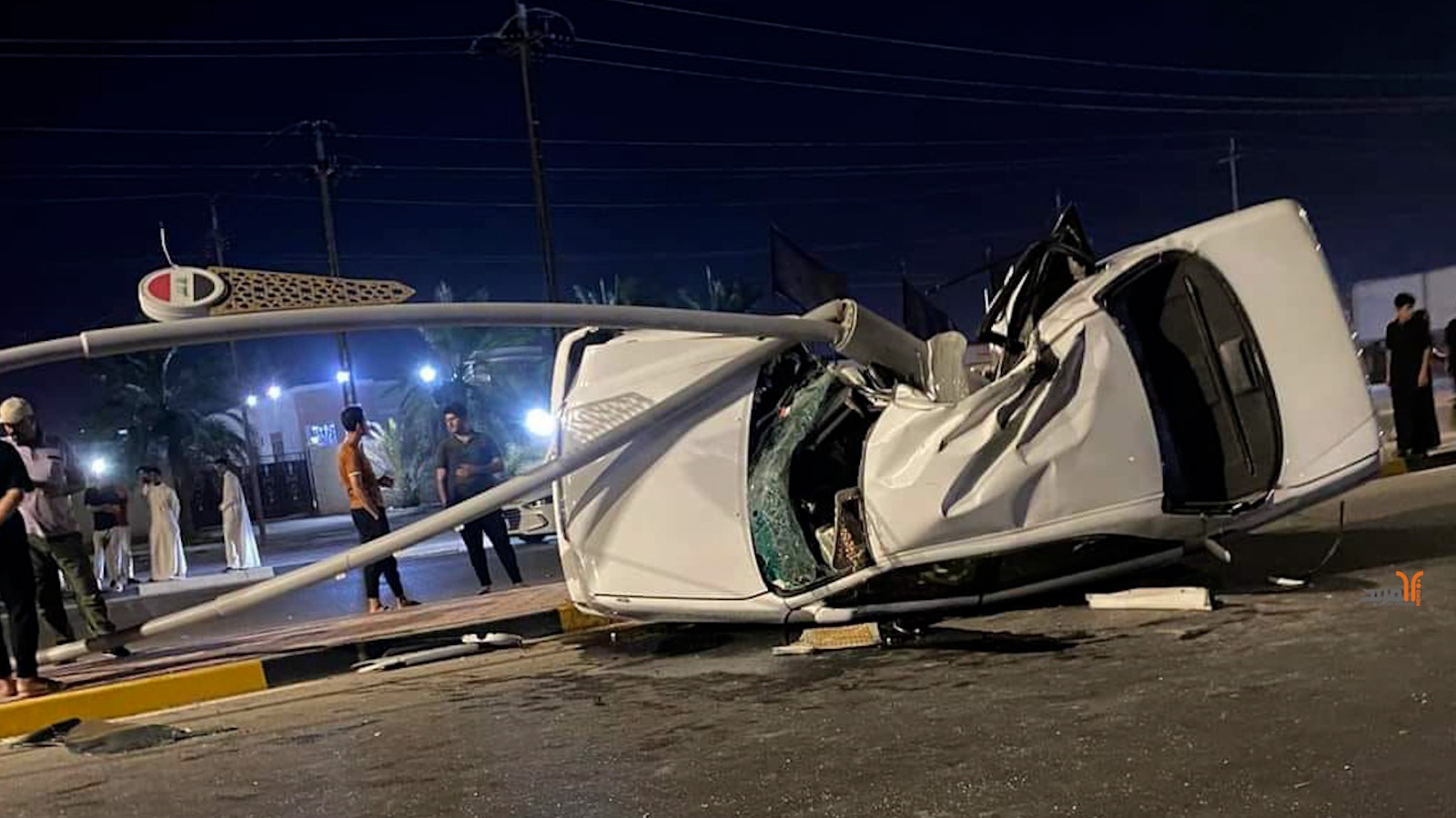 الحادث الثاني اصطدام بعمود كهرباء خلال ساعات .. مصرع السائق بعمر الـ16 في الزبير