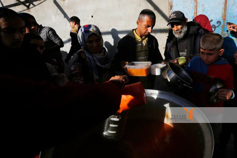 برنامج الغذاء العالمي: أول قافلة مساعدات تصل لشمال غزة منذ 21 يوما والطرق البرية تبقى هي الأكثر عملية